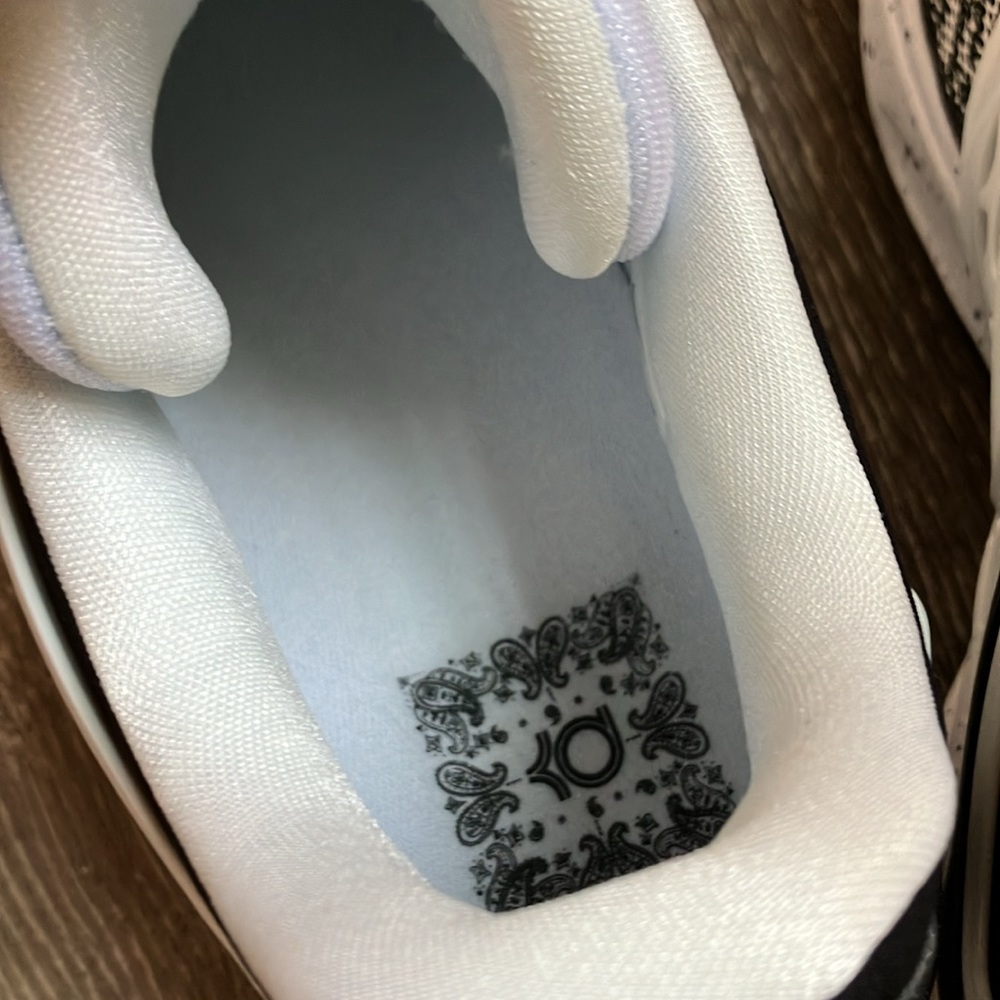 Nike KD 15 TB 'White Black Speckled' - Picture 17 of 17